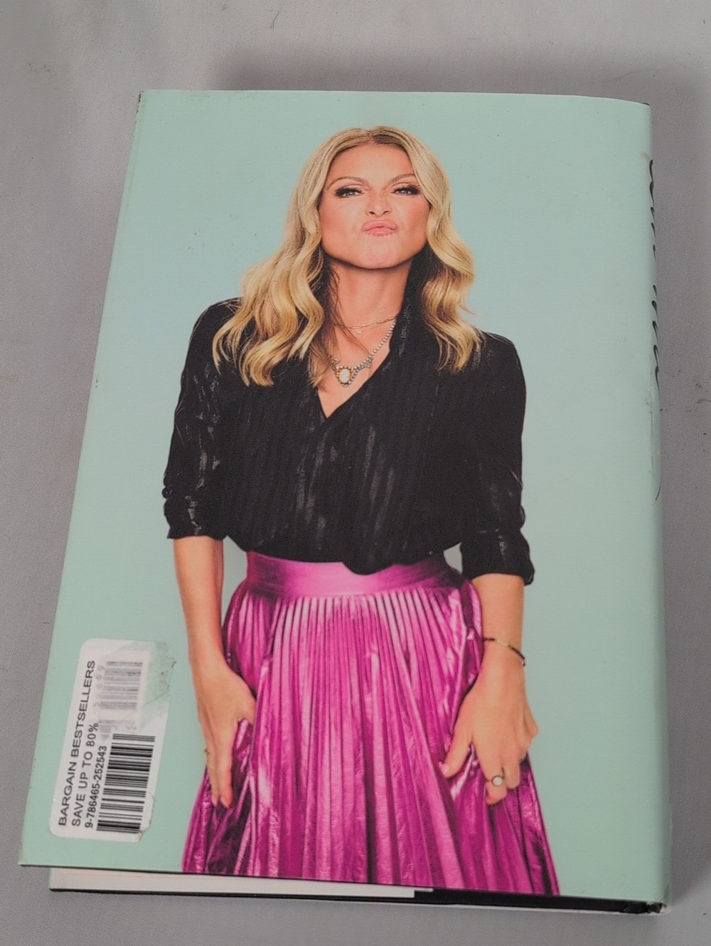 Live Wire by Kelly Ripa Hardback - Picture 4 of 6